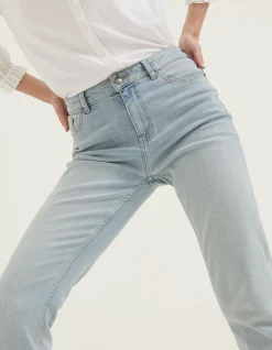 FatFace Chesham Girlfriend Comfort Stretch Jeans|Women Jeans & Dungarees