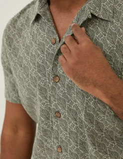 FatFace Dempsey Leaf Print Shirt|Men Shirts