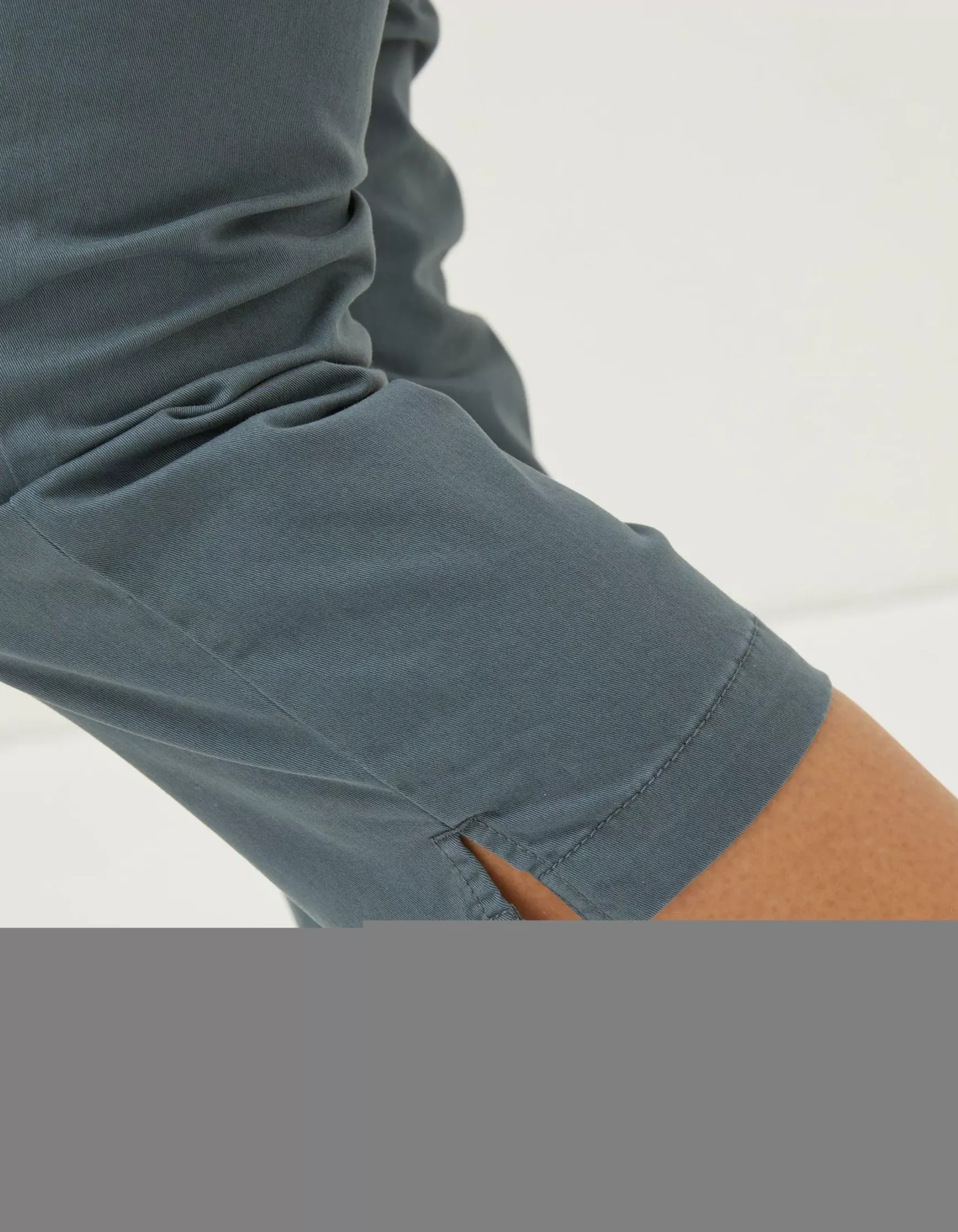FatFace Farnham Cropped Chinos|Women Trousers & Leggings