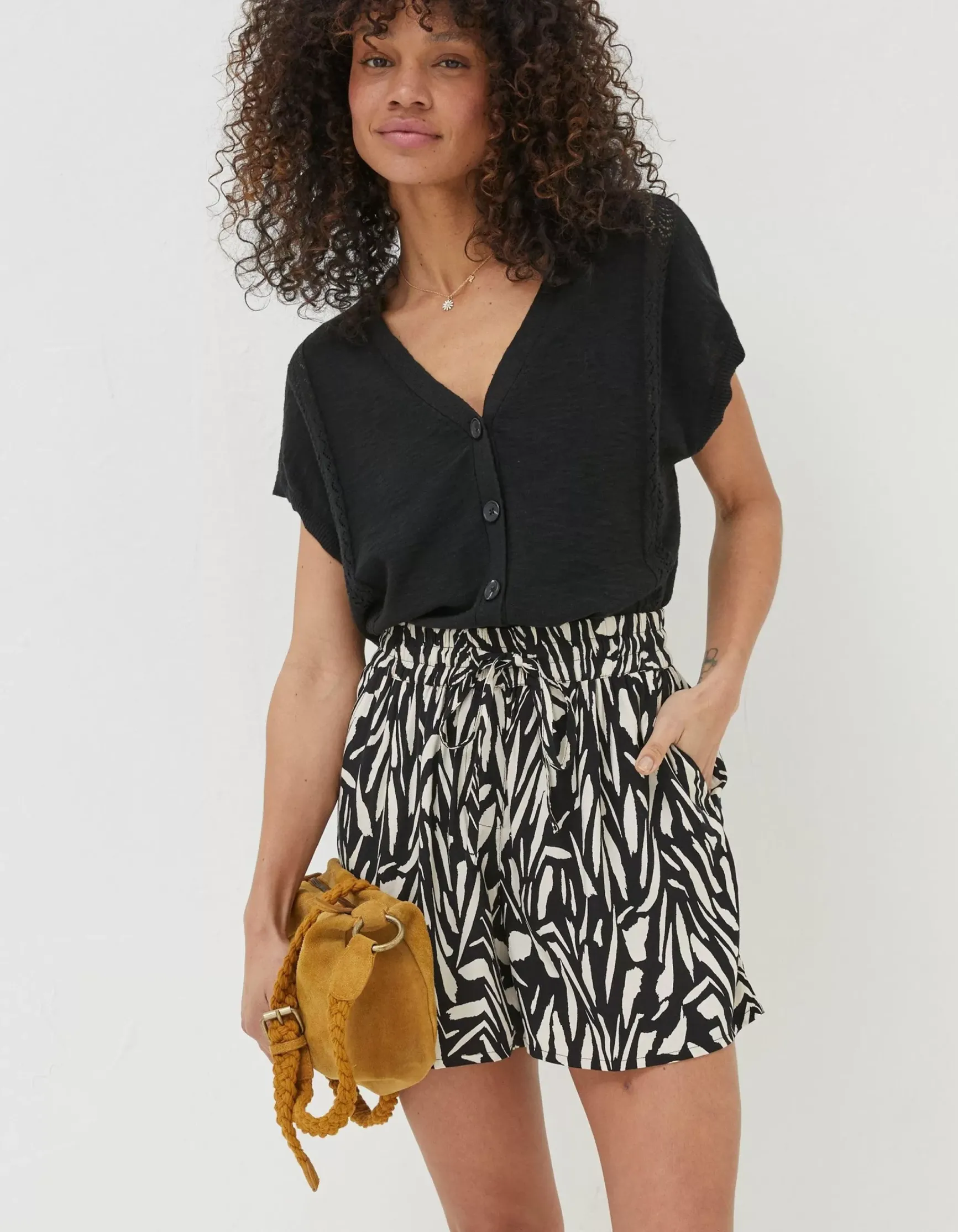FatFace Fiona Paint Stroke Shorts|Women Shorts