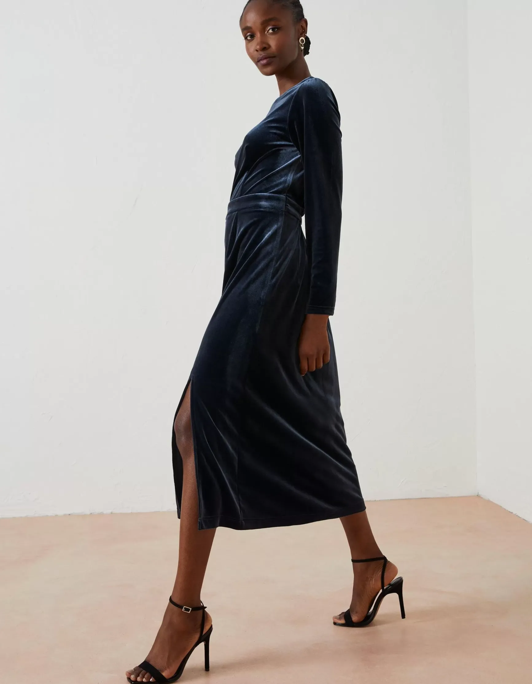 FatFace Haldon Velvet Midi Dress|Women Dresses
