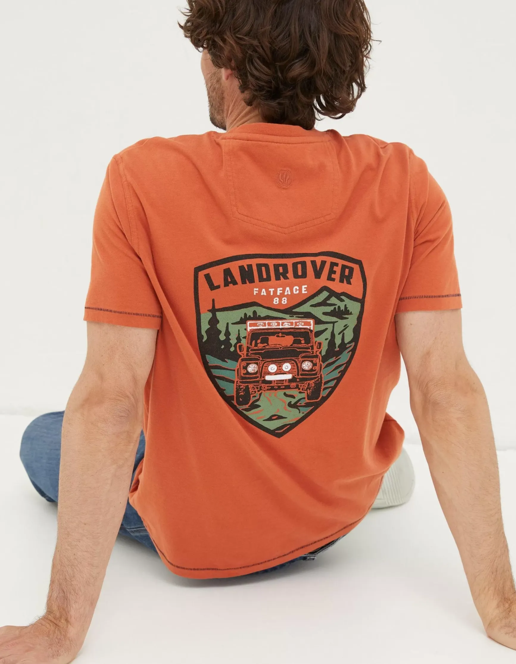 FatFace Land Rover Badge T-Shirt|Gifts Land Rover Collaboration