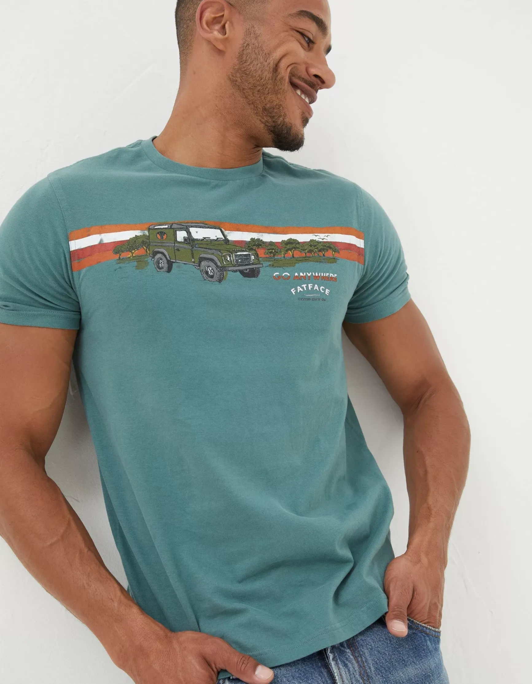 FatFace Land Rover Embroidered T-Shirt|Gifts Land Rover Collaboration