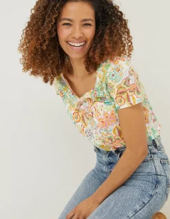 FatFace Maggie Paradise Floral T-Shirt|Women Tops & T-Shirts