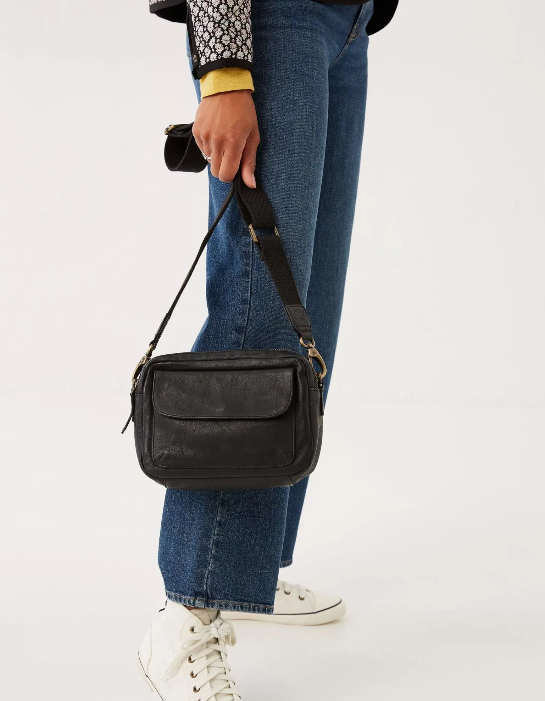 FatFace Oslo Camera Bag|Women View All
