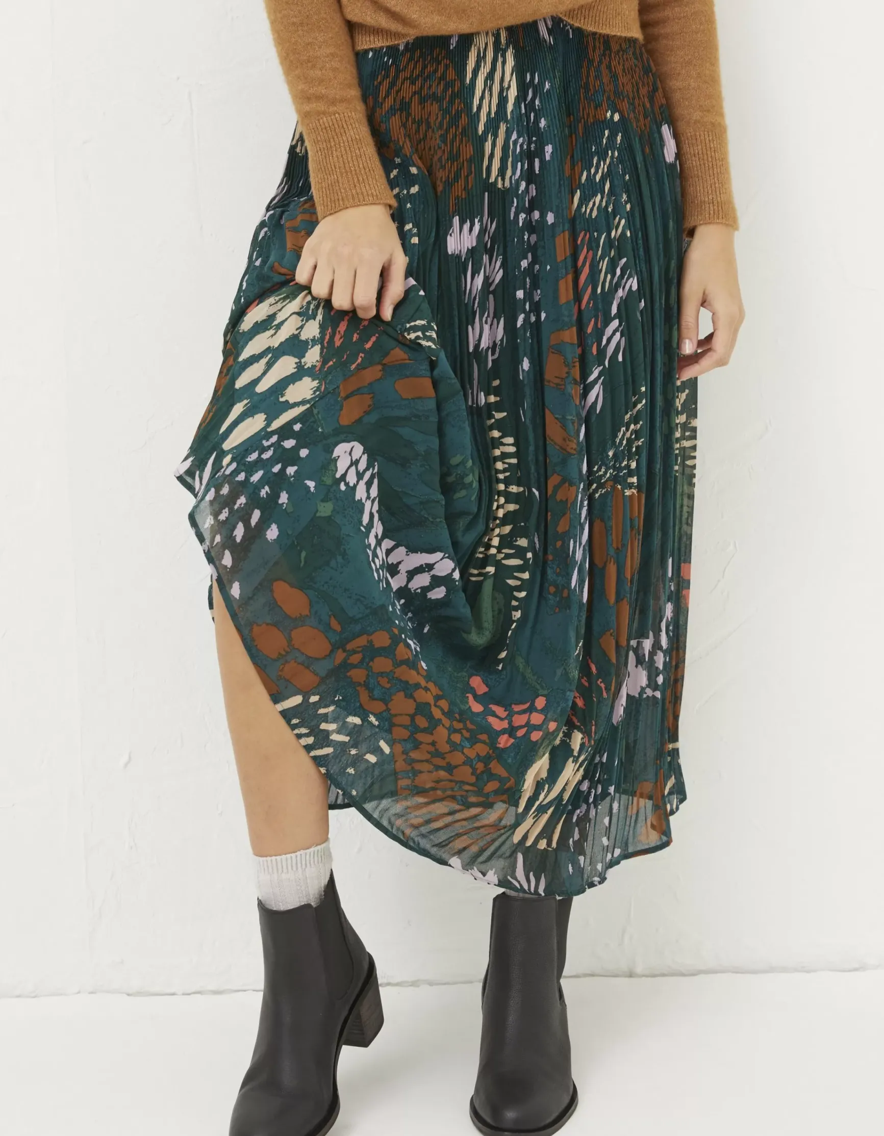 FatFace Paignton Landscape Pleated Midi Skirt|Women View All