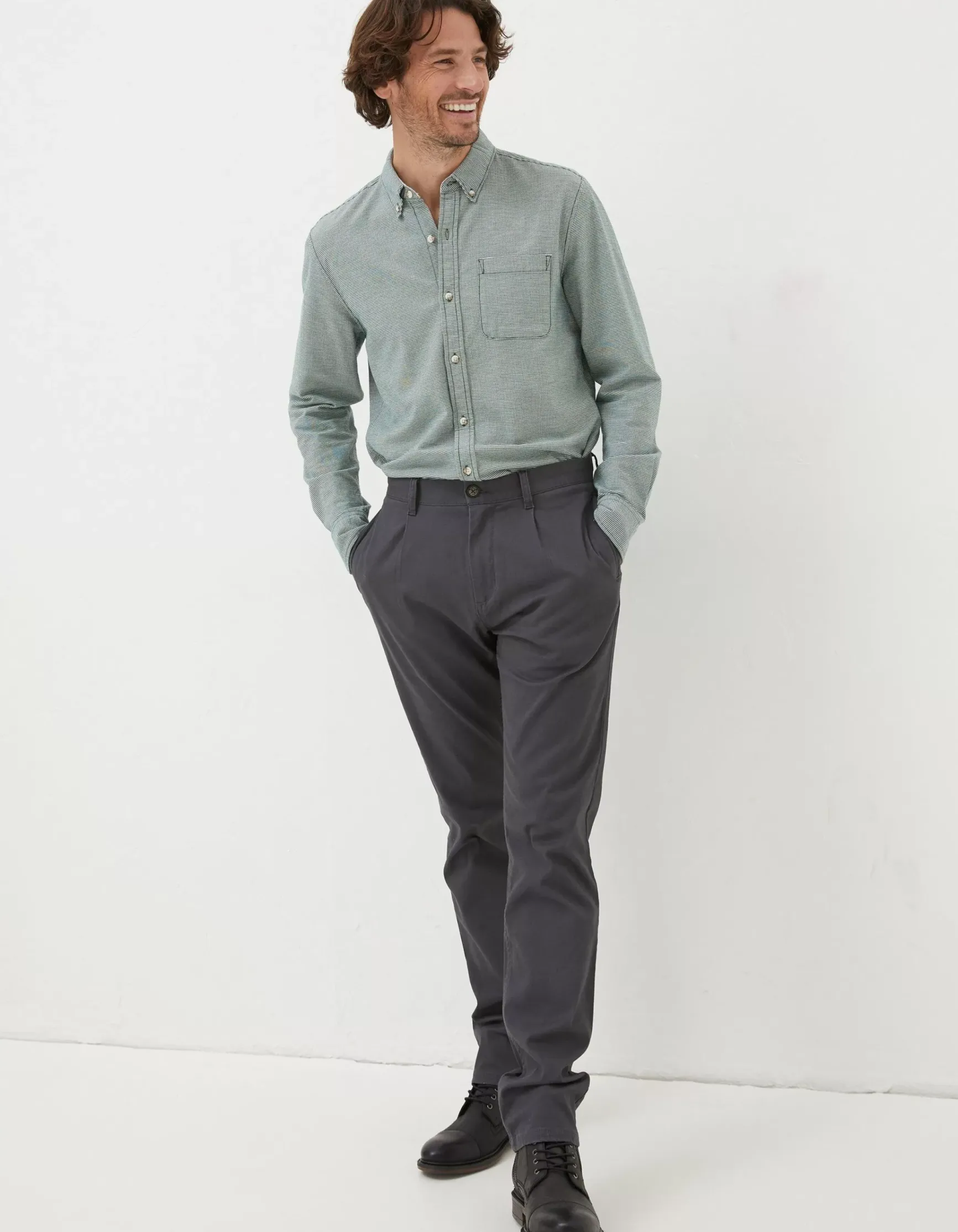 FatFace Pleated Chino Trousers|Men Trousers & Chinos