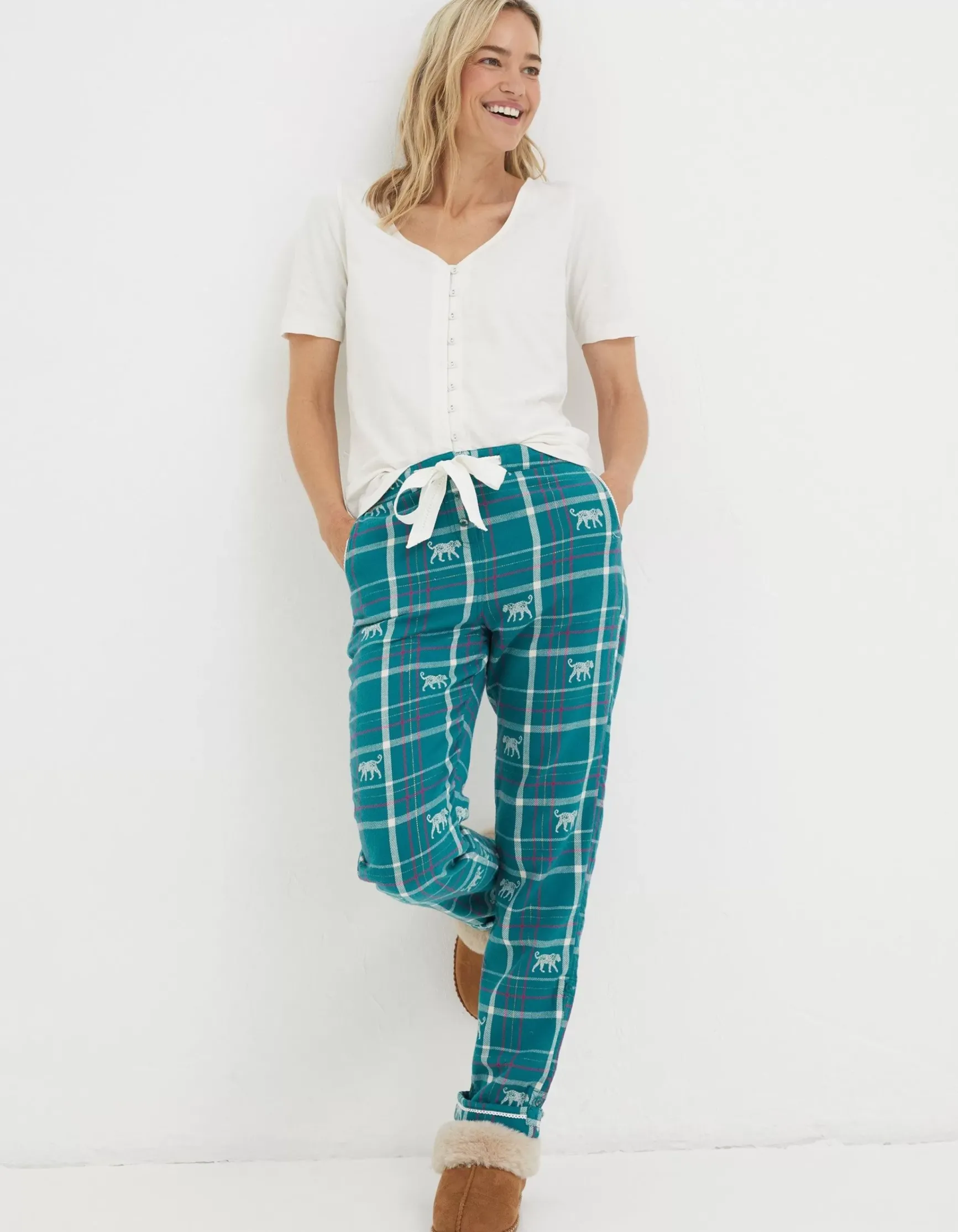 FatFace Sadie Snow Leopard Eva Pyjama Bottoms|Women Nightwear & Loungewear