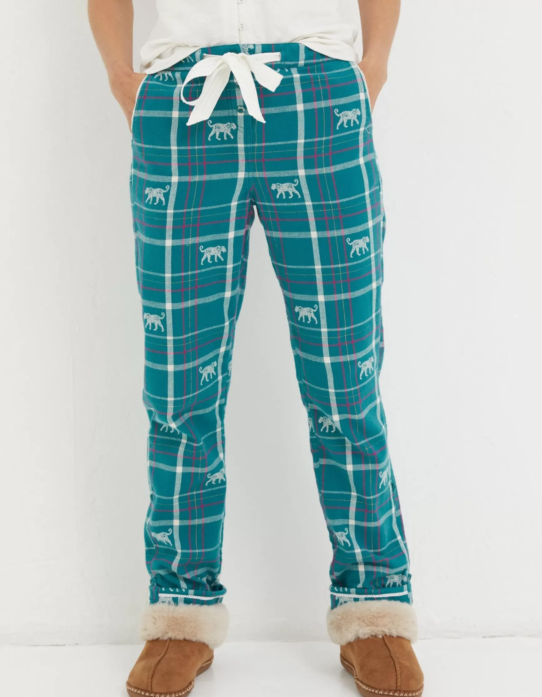 FatFace Sadie Snow Leopard Eva Pyjama Bottoms|Women Nightwear & Loungewear