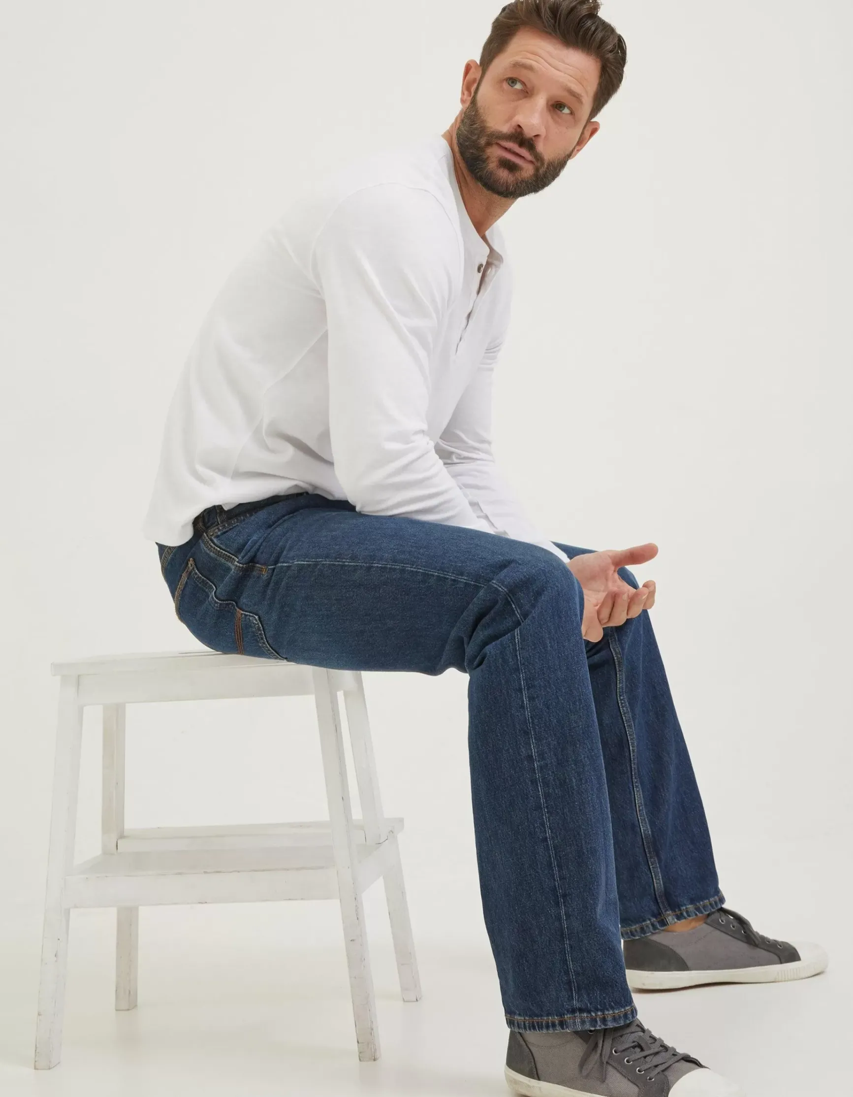 FatFace Straight Mid Wash Jeans|Men Jeans