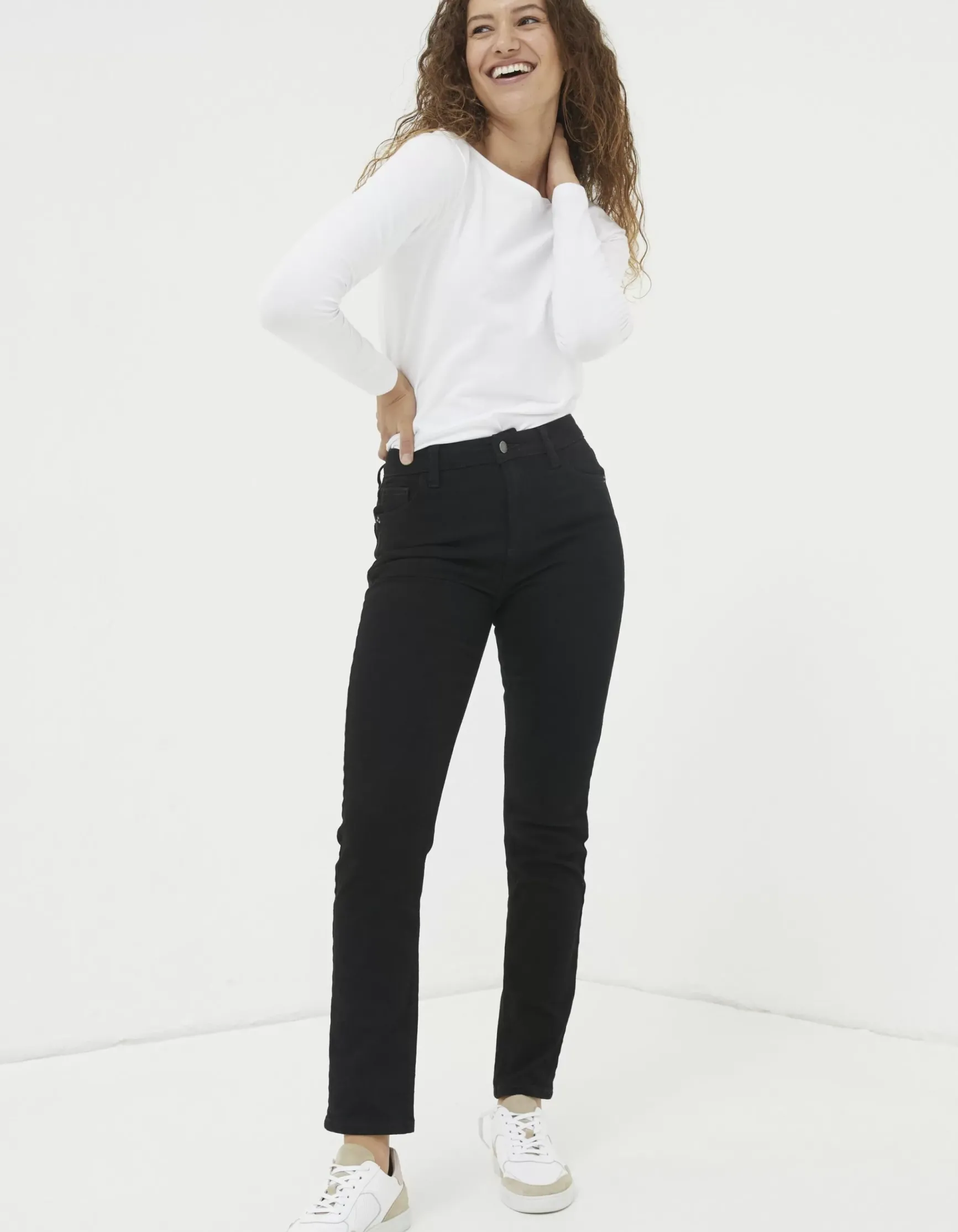 FatFace Sway Slim Fit Jeans|Women Jeans & Dungarees