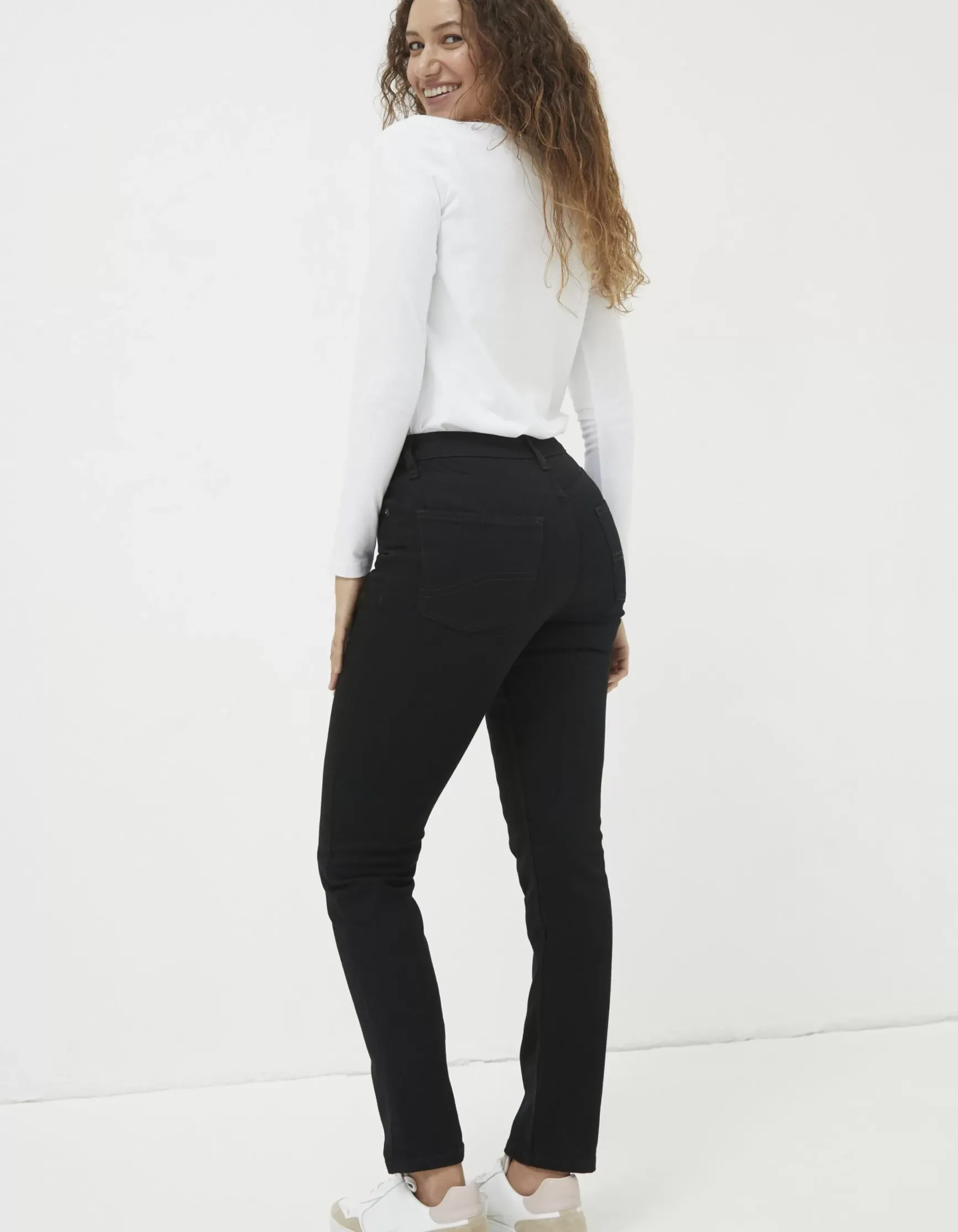 FatFace Sway Slim Fit Jeans|Women Jeans & Dungarees