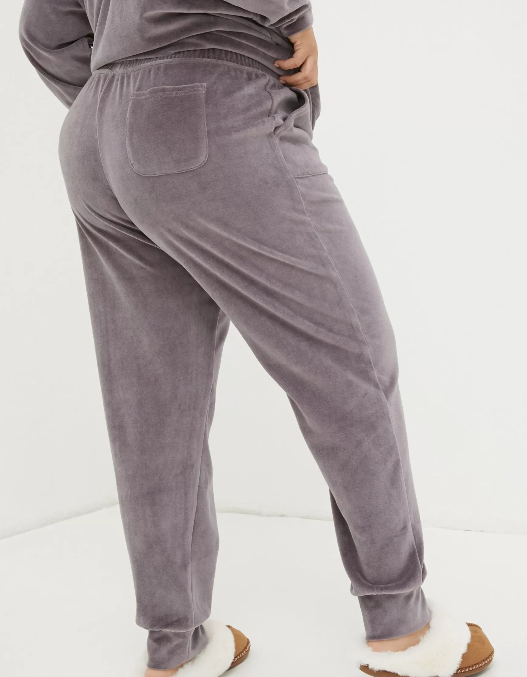 FatFace Verity Velvet Jogger|Women Nightwear & Loungewear
